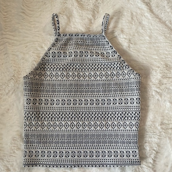 Garage Black and White Patterned Stretch Tank - Picture 9 of 14